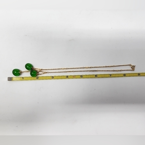 Gold‎ Tone Emerald Green Drop Necklace - Picture 5 of 13